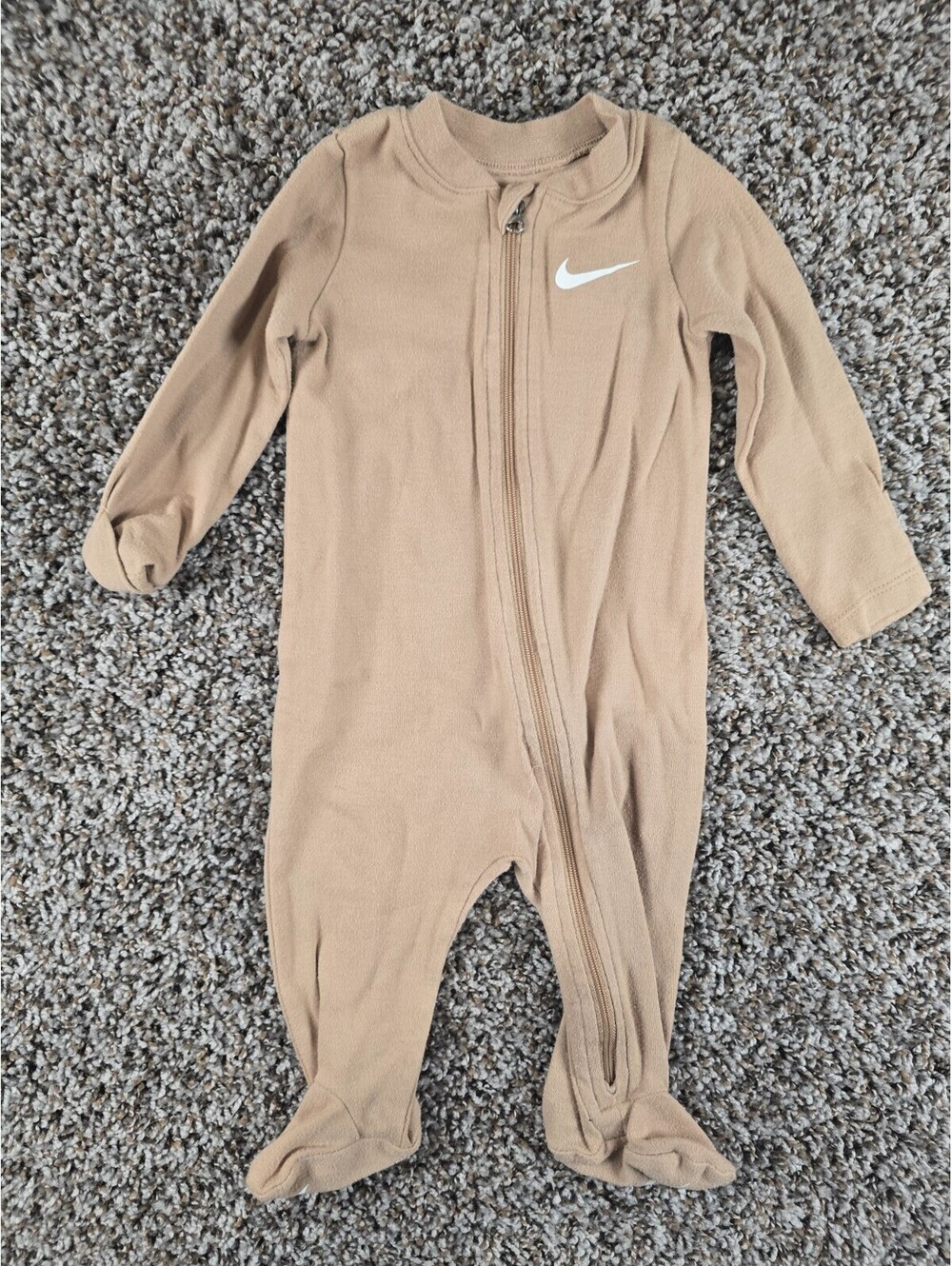 Nike Infant Zip-Front Footed One-Piece Baby Sz 6M Unisex Beige